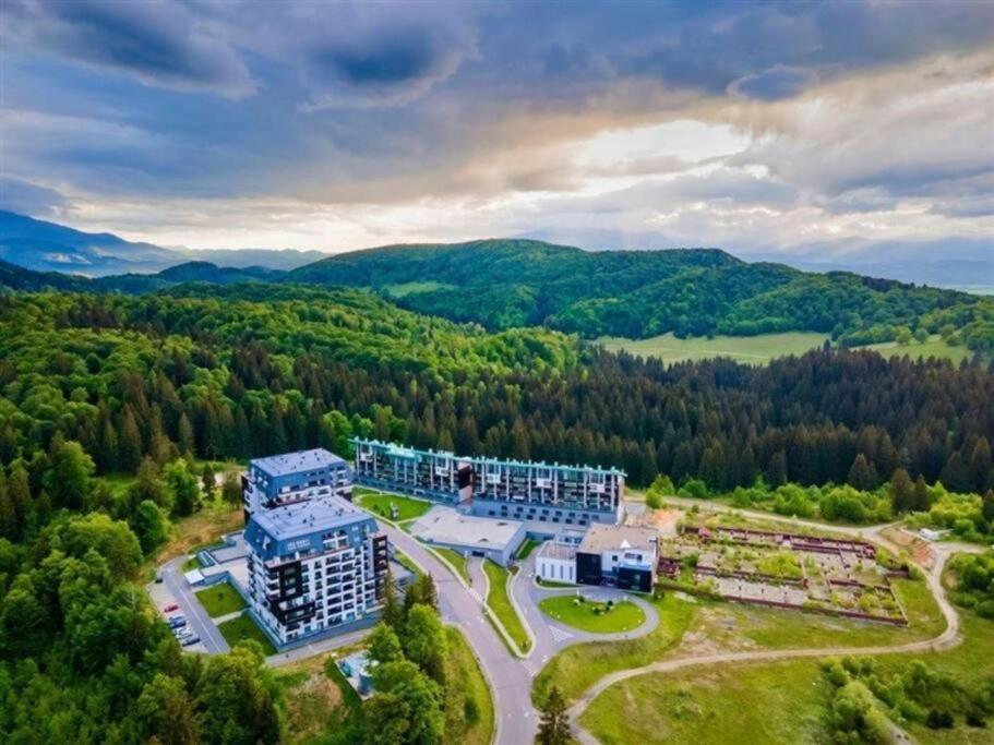Pentahouse Mountain Belle Vue Daire Poiana Braşov Dış mekan fotoğraf